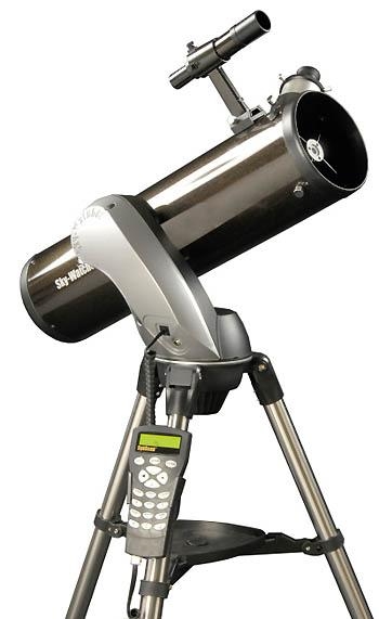 Teleskop Skywatcher Explorer-130P 130/650 SynScan 5,1'' Parabol-Newton auf GoTo Montierung