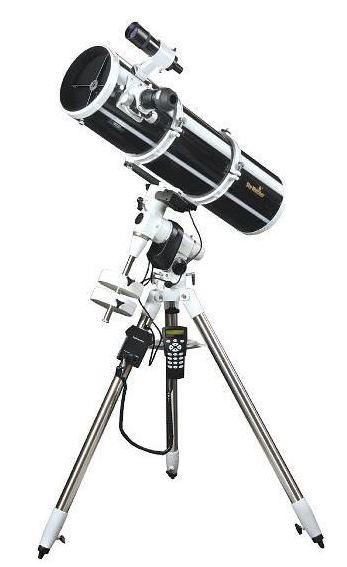 Skywatcher Explorer 200PDS 200/1000mm auf EQ5-PRO GoTo Montierung und 2