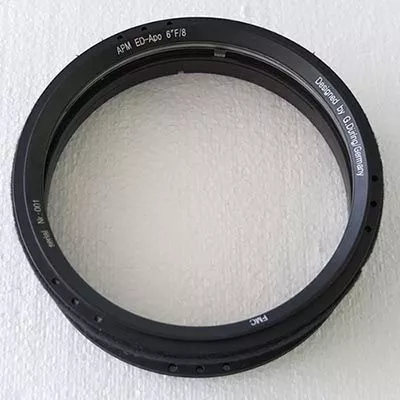 APM Dublet ED APO 152mm f/7.9 - opt. Tubus mit 2,5 CNC Okularauszug