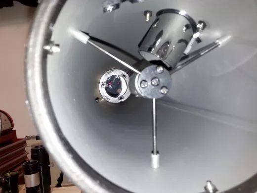 Newton mirrors without center marking
