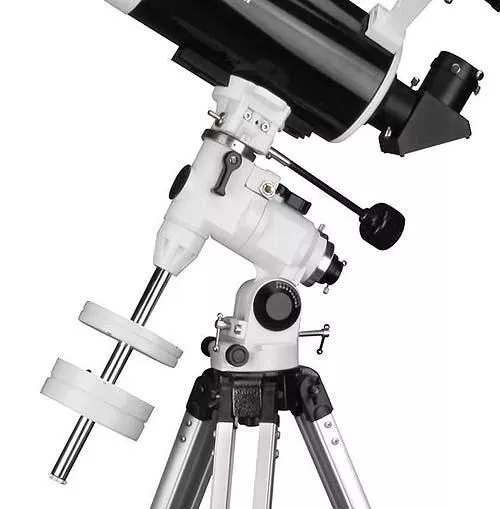 Special offer: NEQ3 Equatorial Mount N-EQ3 from Skywatcher
