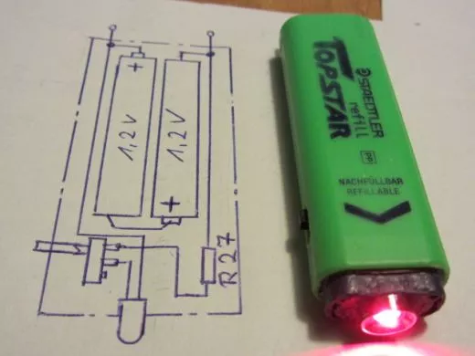Bastelecke: Rotlichtlampe in einem Textmarkergehuse