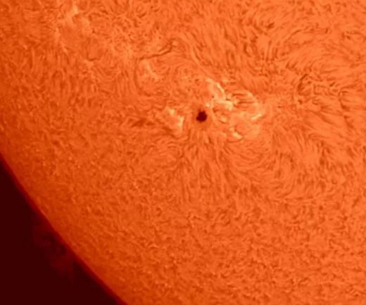 LUNT LS60THA/B600FT H-ALPHA SONNENTELESKOP