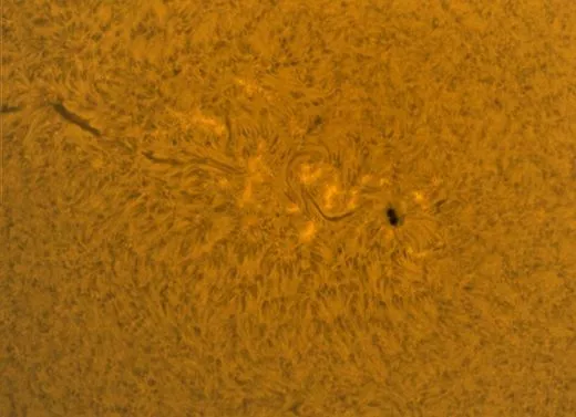 LUNT LS60THA/B600FTPT H-ALPHA SONNENTELESKOP