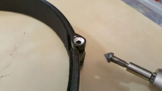 Rotationsschellen aus zwei Rohrschellen fr Newton herstellen: