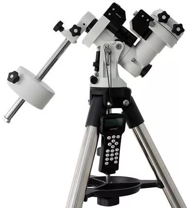 iOptron ZEQ25 GoTo mount up to 13kg with tripod and case