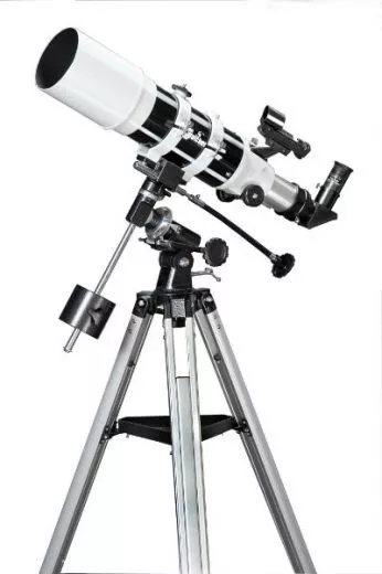 Skywatcher Startravel-102 auf EQ1 Montierung Grofeld Refraktor 102mm 500mm f/5 Teleskop