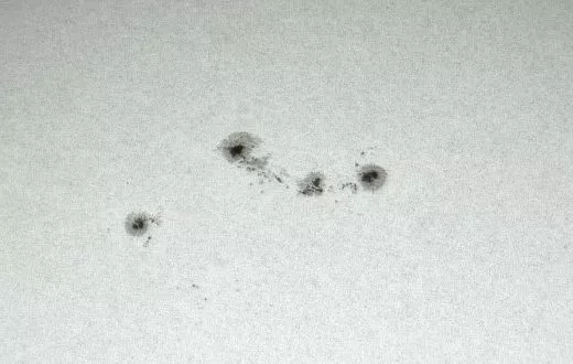 Skywatcher BlackLine Skymax-90 Maksutov 90mm 1250mm Spotting Scope