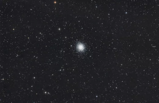 M51 und M92 mit SkyWatcher Explorer-150PDS Newton, EQ-5 GoTo Montierung und Canon EOS 70Da
