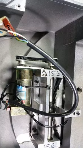 Reparatur einer Meade LX200 16 Montierung