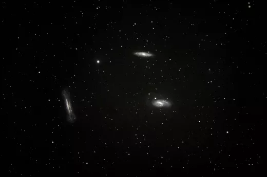 Leo Triplet mit TS Photoline 130, Canon EOS 1300 und SkyWatcher EQ8