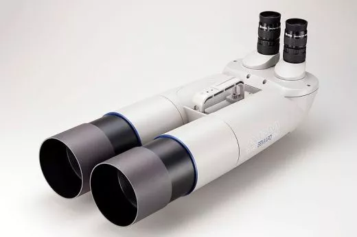 APM 100 mm 90 Semi-Apo Fernglas mit 1,25 Wechselokularaufnahme a/n