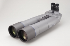 APM 120 mm 90 SD-Apo Fernglas mit 1,25 Wechselokularaufnahme a/n