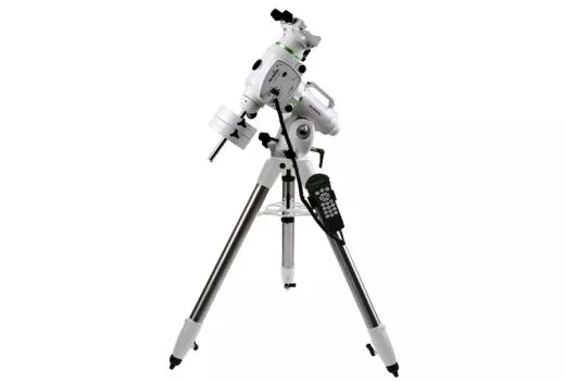 Skywatcher Explorer-250PDS with EQ6-R GoTo mount Newtonian reflector telescope