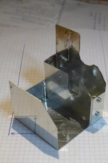 Abdeckung selber bauen fr den DEC Motor bei dem GoTo Kit fr Vixen GP Montierung