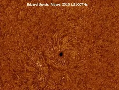 LUNT LS100THa/B1200 H-Alpha Sonnenteleskop