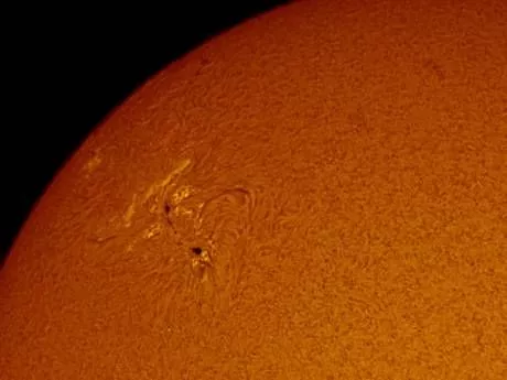 LUNT LS100THa/B1200 H-Alpha Sonnenteleskop