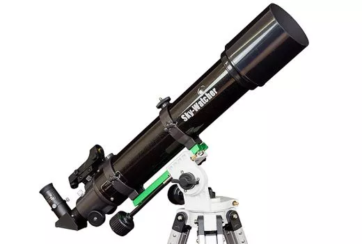 SkyWatcher Evostar 90 / 660 AZ Pronto 90mm f/7,3 Refraktor Teleskop auf azimutaler Montierung