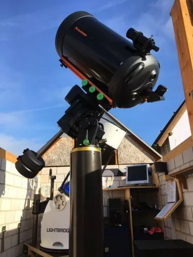 Ein C14 auf der EQ8 in einer Schiebedach-Htte.