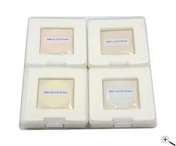 ZWO ASI2600MM Pro Kit mit 7-Pos 36mm Filterrad - 36mm L-RGB & Schmalbandfilterset