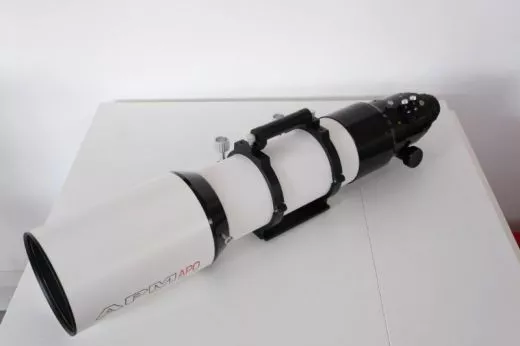 APM - APO FPL 53 Refraktor 130/910 mit 3.7 ZTA f/7 Teleskop