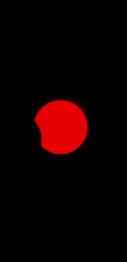 Partiellen Sonnenfinsternis vom 25.10.2022 in H-Alpha durch ein Coronado PST40
