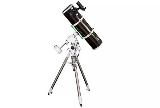 SKYWATCHER TELESCOPE EXPLORER 190MN DS PRO WITH HEQ5 GOTO MOUNT