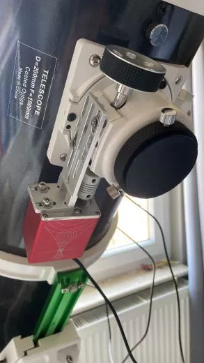 Mounting two EAF motor focus on SkyWatcher Explorer 200P