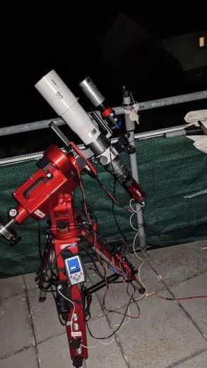 Test setup and experience with Askar V APO