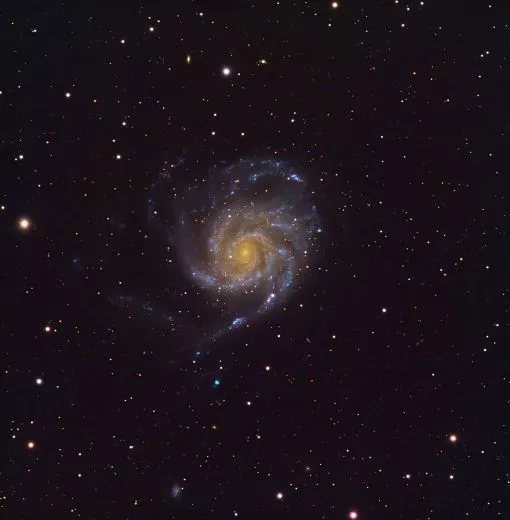 Experience and recording M101 with SkyWatcher Esprit 120 and ZWO ASI 533