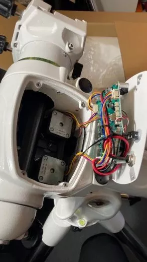 Replacing the motor on SkyWatcher EQ6-R Pro - Equatorial GoTo mount for telescopes