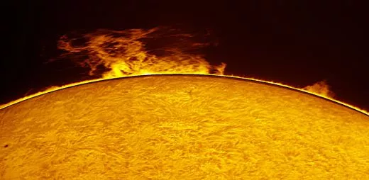 Eine imposante Protuberanz am 19. August 2025