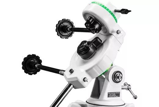 SkyWatcher Starquest DX Deluxe equatorial mount