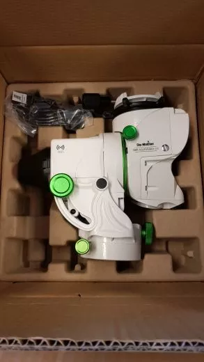 Rückläufer: SKYWATCHER STAR ADVENTURER GTI MONTIERUNG SET MIT STATIV UND VERLÄNGERUNGSSÄULE