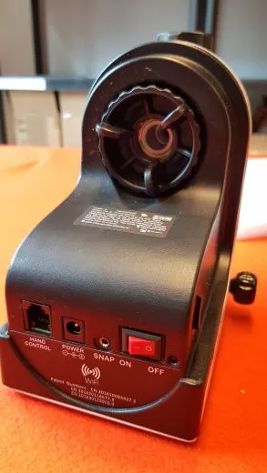 Rückläufer: SKYWATCHER MONTIERUNG AZ-GTI MIT STATIV.