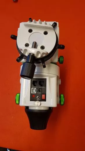 Rückläufer: SKYWATCHER STAR ADVENTURER GTI MONTIERUNG SET MIT STATIV UND VERLÄNGERUNGSSÄULE