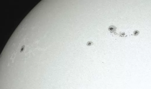 Sonnenaufnahmen im Weißlicht mit dem Skymax90 von Sky-Watcher