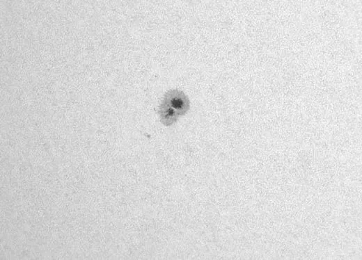 Sonnenaufnahmen im Weißlicht mit dem Skymax90 von Sky-Watcher