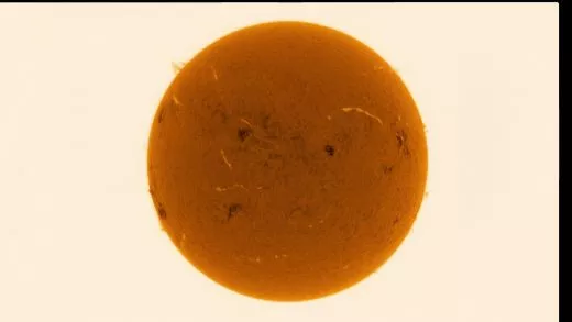 Erfahrung und Aufnahmen mit ACUTER Elite Phoenix 40 H-alpha Sonnenteleskop