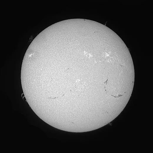 Erfahrung und Aufnahmen mit ACUTER Elite Phoenix 40 H-alpha Sonnenteleskop