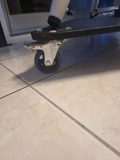 Mobile base plate dolly platform with wheels for mountings