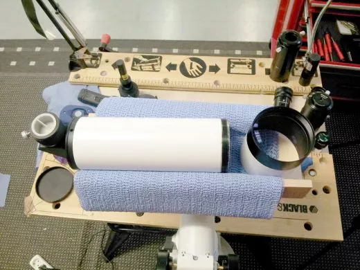 Be careful when cleaning a simple refractor or finderscope!