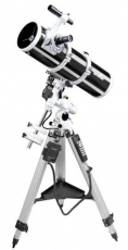 Teleskop Skywatcher Explorer-150PDS 150mm 750mm f/5 auf N-EQ3 PRO GoTo-Montierung