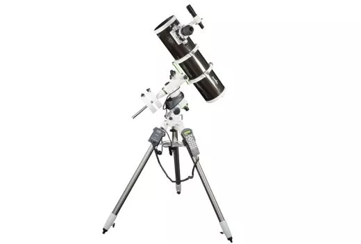 Teleskop Skywatcher Explorer-150PDS 750mm f/5 auf N-EQ5 PRO GoTo-Montierung mit SynScan