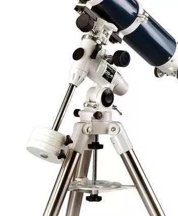 Celestron Omni XLT 150R - 150mm Refraktor Teleskop on CG4 ppp