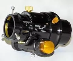 TS 102mm f / 6.86 Triplet FPL-53 SuperApo with 2.5 Feather Touch extension