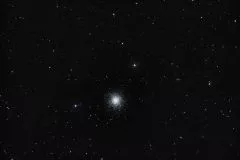 Aufnahmen von M13, M33, M57 und NGC 869 mit Skywatcher Explorer-150PDS 150mm 750mm f/5 6 Zoll Newton und N-EQ5 modifiziert: