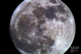 Mond-Aufnahmen in verschiedenen Versionen mit Skywatcher Skymax-150 Pro 150mm 1800mm Maksutov Teleskop, AZ-EQ5GT GoTo Montierung und Canon EOS 700D