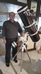Ein Grenvergleich eines SkyWatcher 10 Newton Explorer 250PDS auf einer EQ-6 Montierung: