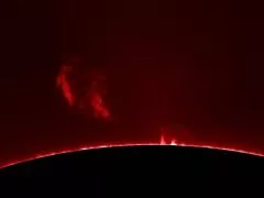 LUNT LS100FHa/B1800d2 H-alpha solar filter